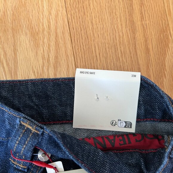 BDG Niko Mid-Rise Baggy Skate Jean Taille 33W (99tx) Neuf - Picture 4 of 4